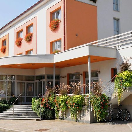 Hotel Bela Krajina Metlika Esterno foto