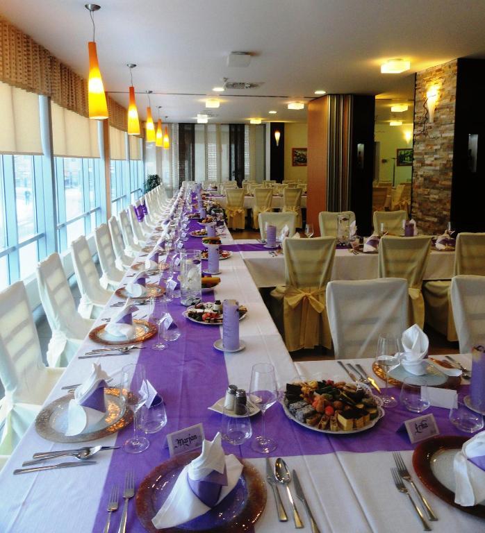 Hotel Bela Krajina Metlika Esterno foto